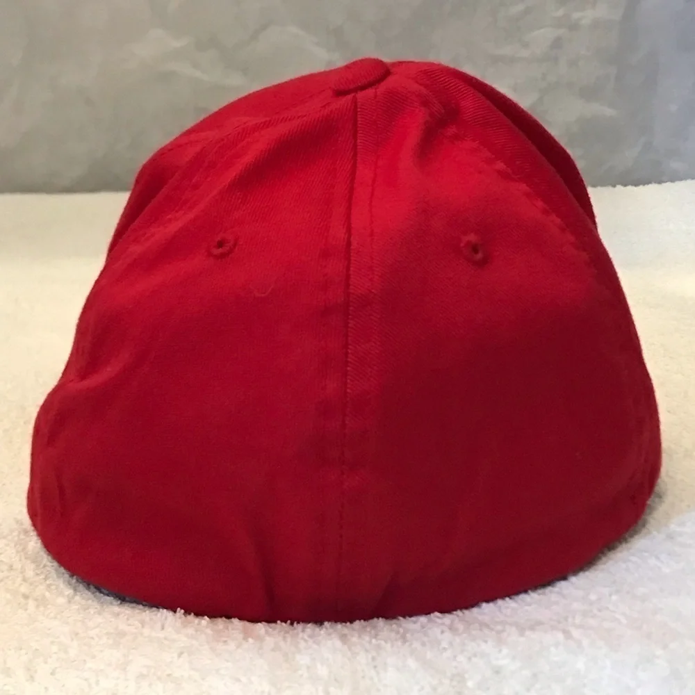 Yupoong FlexFit Austin Speed Shop S-M Red Cap